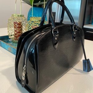 Authentic Louis Vuitton Epi in Black